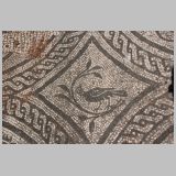 2386 ostia - regio iii - insula ix - casa delle pareti gialle (iii,ix,12) - raum 7 - mosaik - detail - 05-2016.jpg